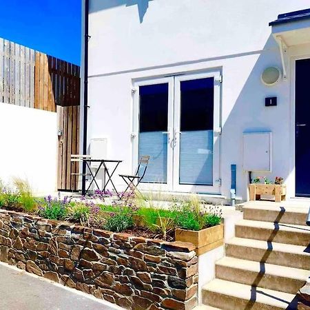Modern Chic Summer Holiday Retreat. New Quay Eksteriør billede